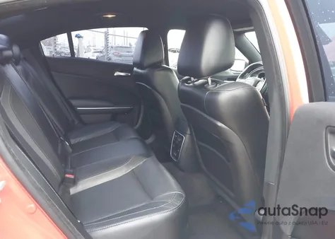 2017 Dodge Charger Sxt Rwd z USA, uszkodzony, nr VIN 2C3CDXHG5HH575850